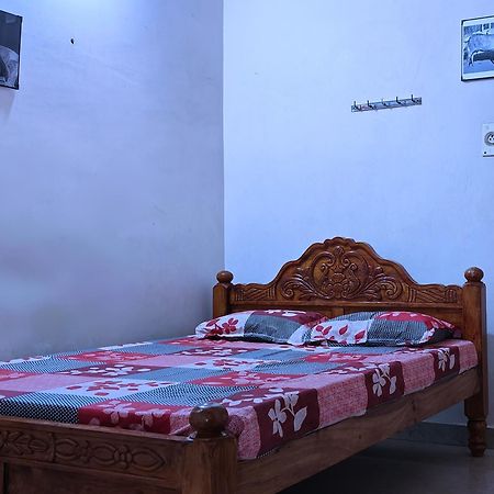 Guru Krupa Home Stay Tiruvannāmalai 外观 照片